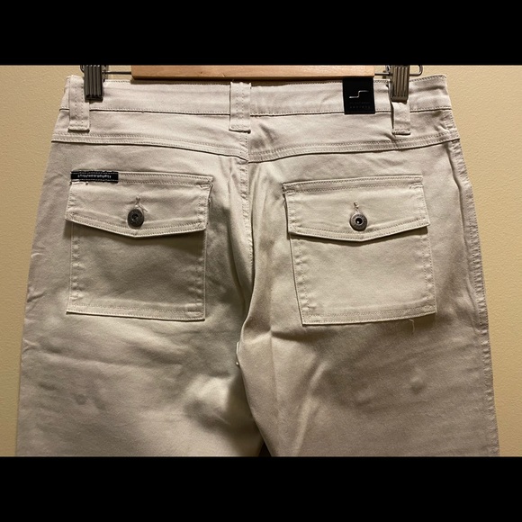 ✨BRAND NEW✨ STREETWEAR SOCIETY BEIGE CARGO PANTS EARLY 2000's - Picture 5 of 6